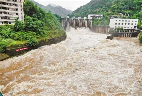 雨季来临，这些安全避险措施你得知道！